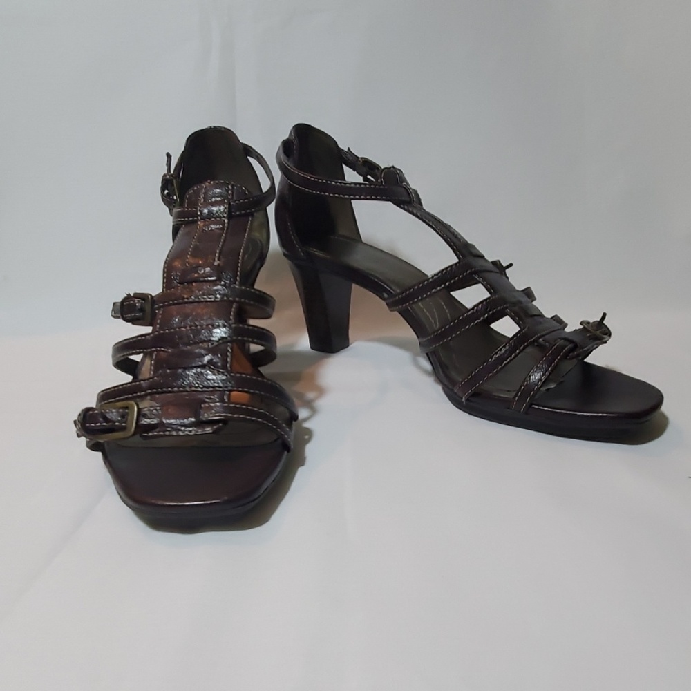 Tahari brown high heel sandal shoes - Picture 2 of 8